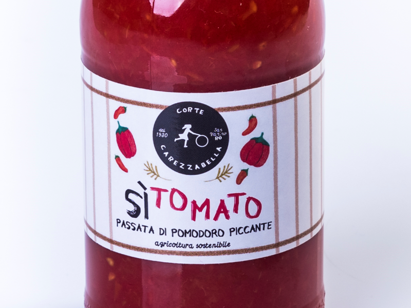 SItomato passata e polpa di pomodoro piccante biologica