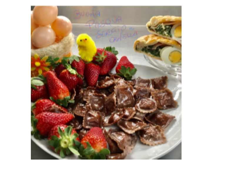 OFFERTA PASQUA: TORTELLI CON FRAGOLE e CACAO (1 kg) +  TORTA PASQUALINA (500 g4)