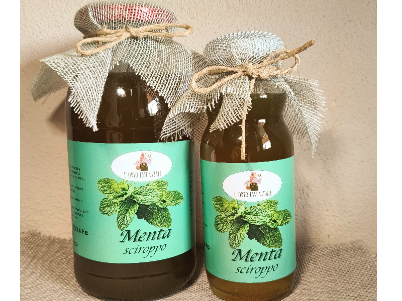 Sciroppo di menta 200 ml o 500 ml, da diluire Sciroppo di menta 200 ml o 500 ml, da diluire