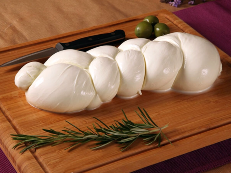 TRECCIA DI LATTE DI BUFALA