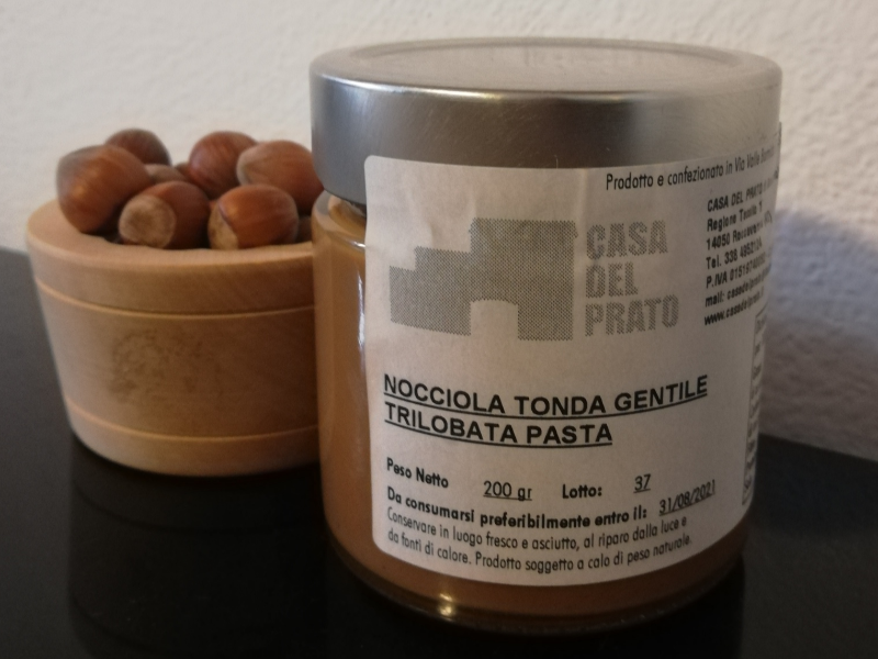 Pasta di nocciola